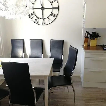 Rivitalon Paatyhuoneisto Ähtäri