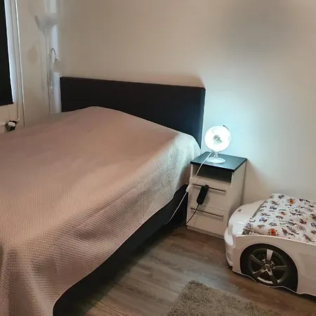 Rivitalon Paatyhuoneisto Apartament